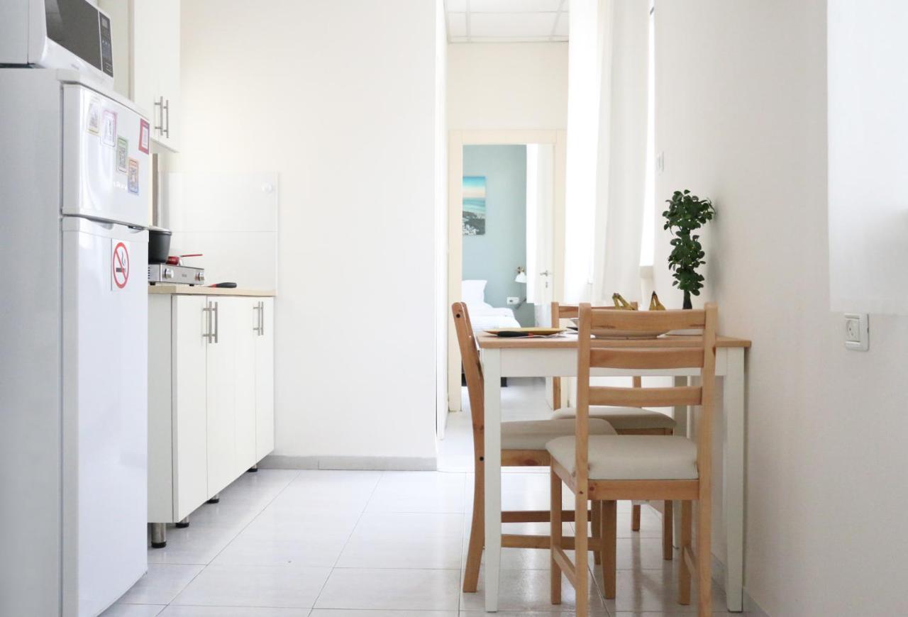 Modern And Spacious Apartment In Downtown Haifa Buitenkant foto